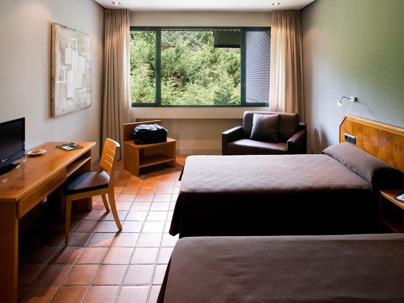 Zuia As Hoteles Altube מראה חיצוני תמונה
